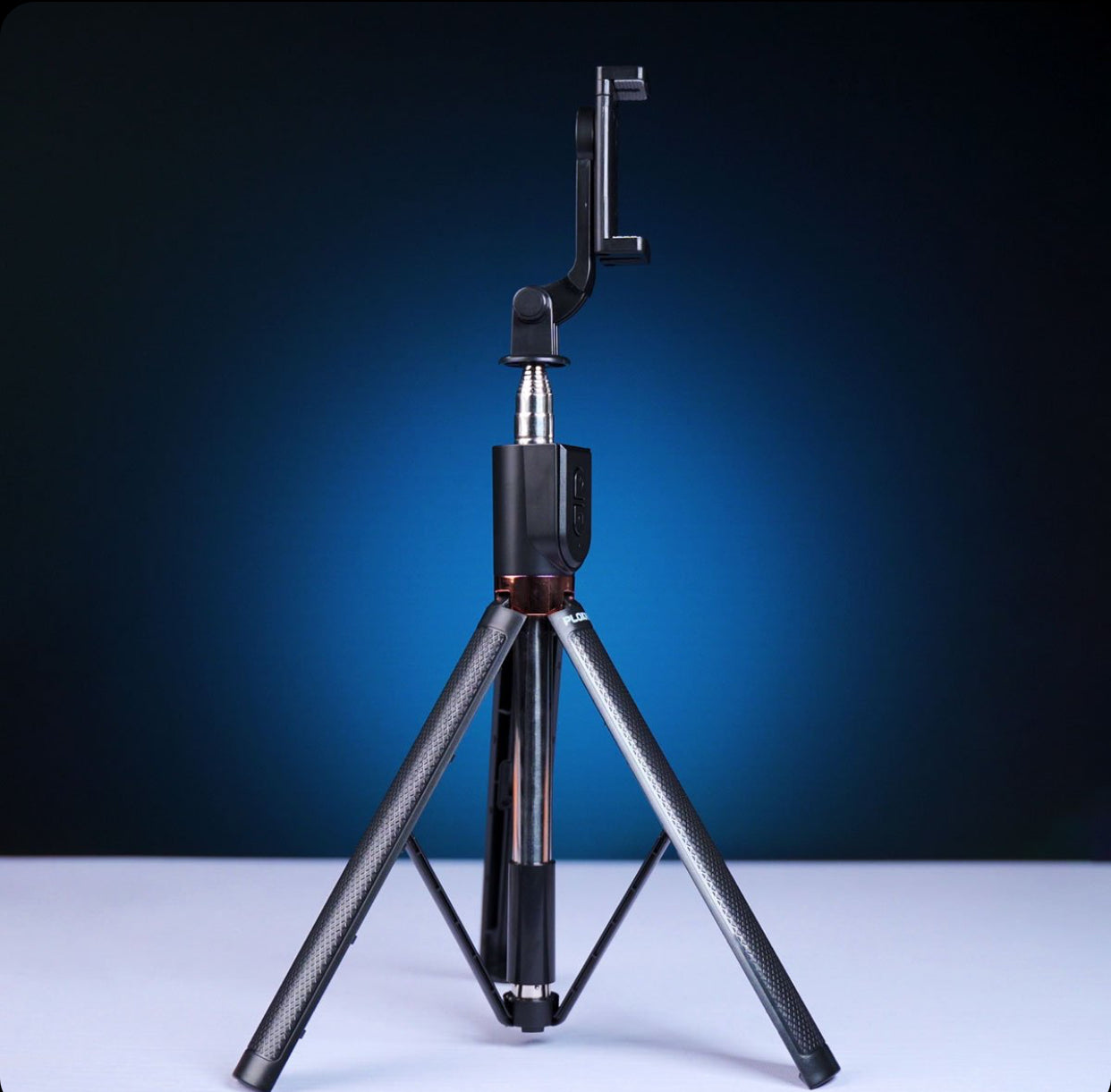 PLOKAMA K9 PRO 4IN1 SELFIE STICK TRIPOD